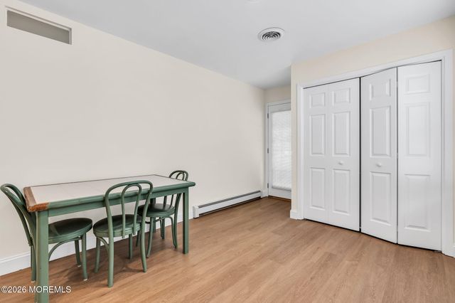 1 Hampshire Road, Toms River, NJ 08757