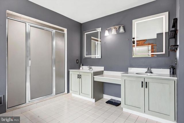 535 CHAMPIONSHIP DR, Harleysville, PA 19438
