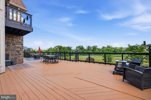 535 CHAMPIONSHIP DR, Harleysville, PA 19438