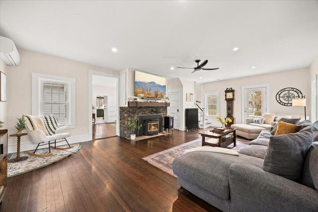 729 Center Street, Dighton, MA 02764