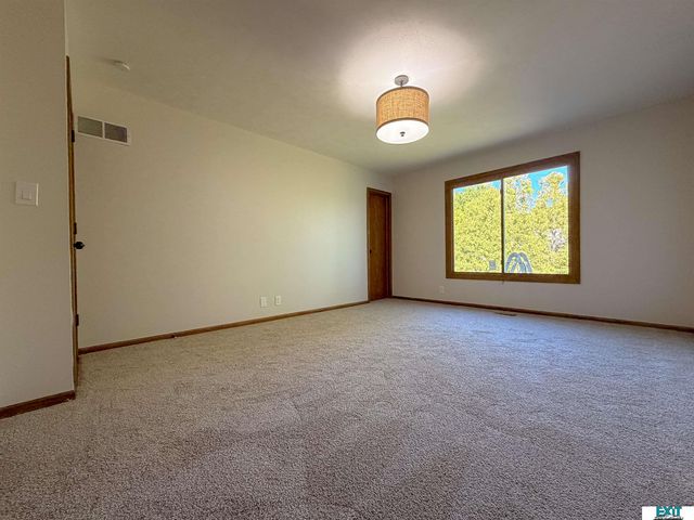 8031 Basswood Court, Lincoln, NE 68506