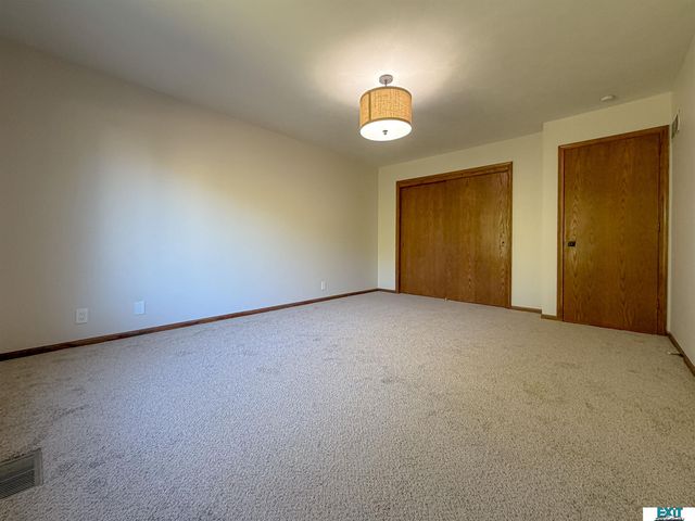 8031 Basswood Court, Lincoln, NE 68506
