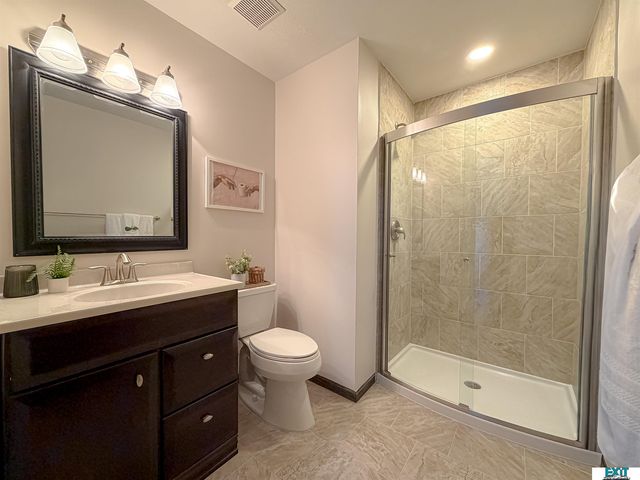 8031 Basswood Court, Lincoln, NE 68506