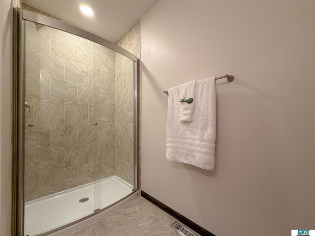 8031 Basswood Court, Lincoln, NE 68506