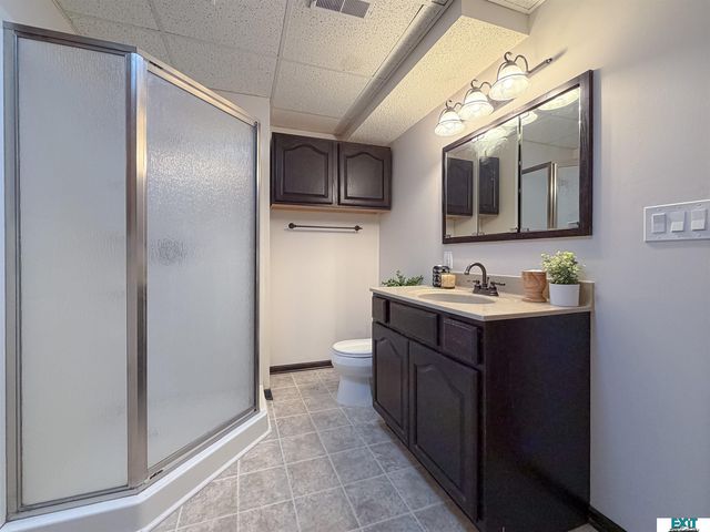 8031 Basswood Court, Lincoln, NE 68506