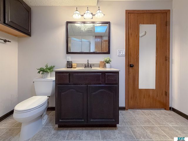 8031 Basswood Court, Lincoln, NE 68506