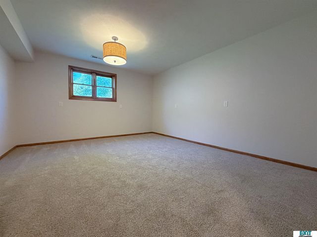 8031 Basswood Court, Lincoln, NE 68506