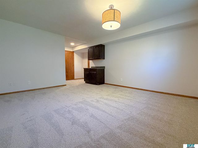 8031 Basswood Court, Lincoln, NE 68506