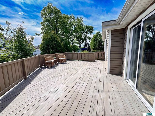 8031 Basswood Court, Lincoln, NE 68506