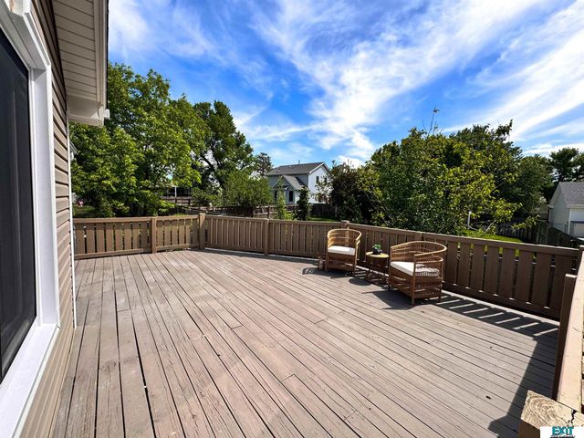 8031 Basswood Court, Lincoln, NE 68506