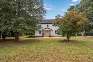 212 Colonels Road, Pendleton, SC 29670