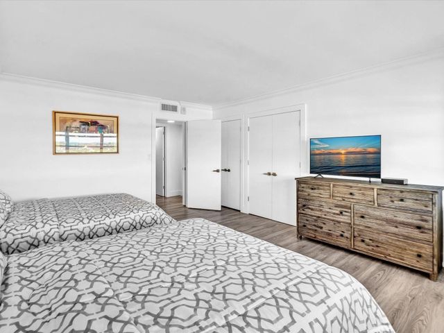 4300 N Ocean Boulevard 7H, Fort Lauderdale, FL 33308