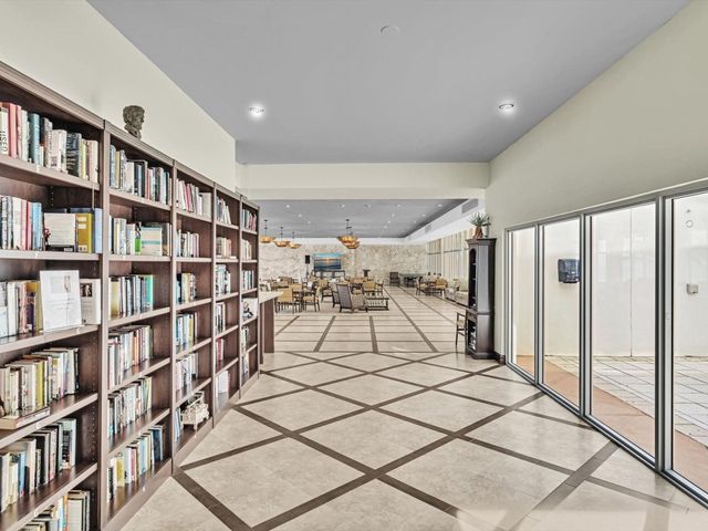 4300 N Ocean Boulevard 7H, Fort Lauderdale, FL 33308