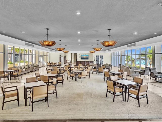 4300 N Ocean Boulevard 7H, Fort Lauderdale, FL 33308