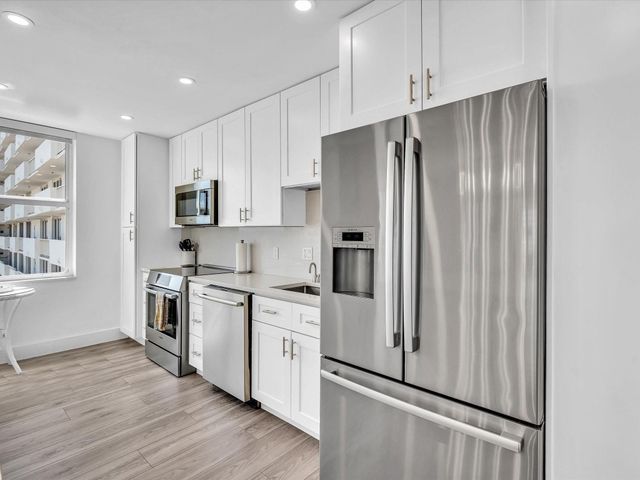 4300 N Ocean Boulevard 7H, Fort Lauderdale, FL 33308