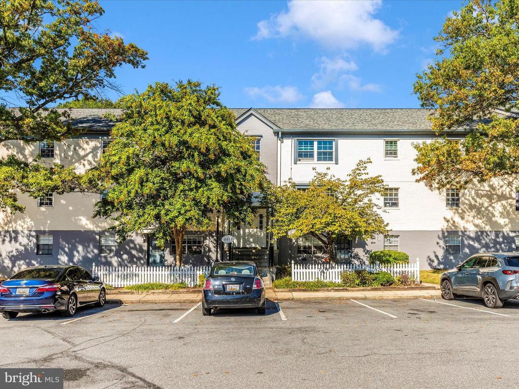 4411 ROMLON ST #301, Beltsville, MD 20705