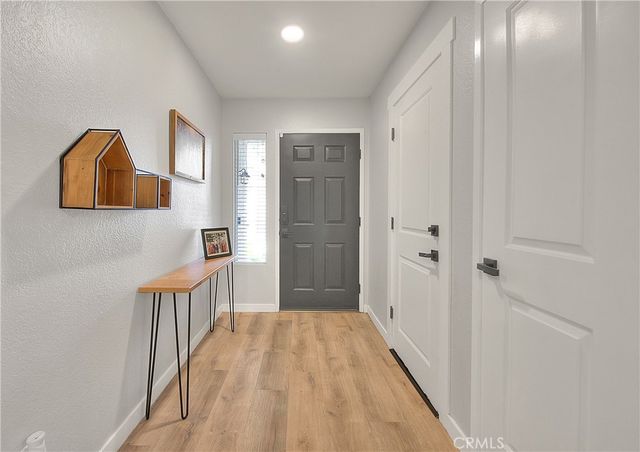 915 Auburndale, Corona, CA 92878