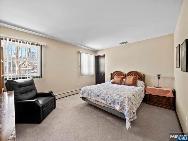 5 Woodland Road, Bloomfield, NJ 07003