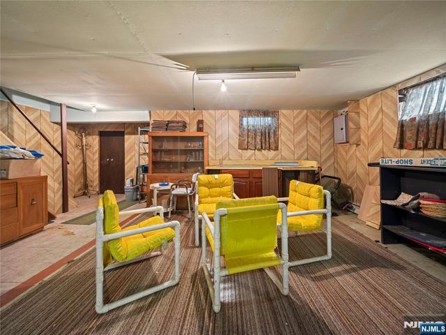 5 Woodland Road, Bloomfield, NJ 07003