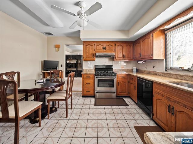 5 Woodland Road, Bloomfield, NJ 07003