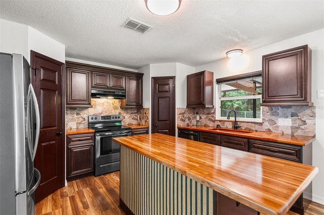 803 MOUNTBATTEN LANE, Kissimmee, FL 34758