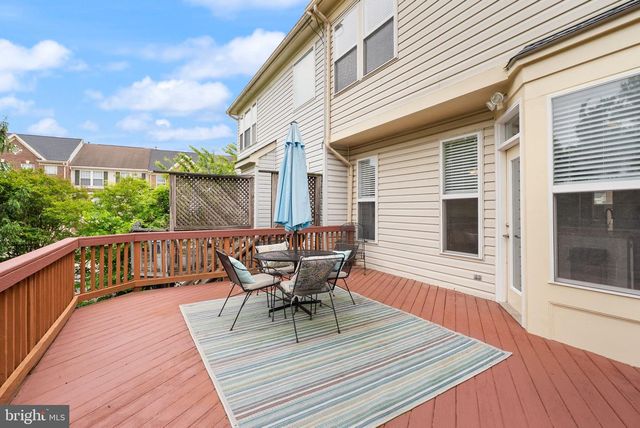 21078 ROAMING SHORES TER, Ashburn, VA 20147