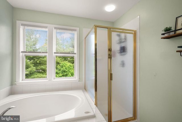 21078 ROAMING SHORES TER, Ashburn, VA 20147