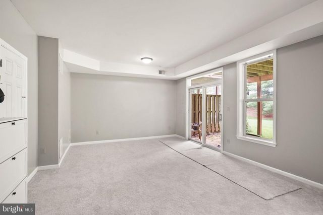 21078 ROAMING SHORES TER, Ashburn, VA 20147