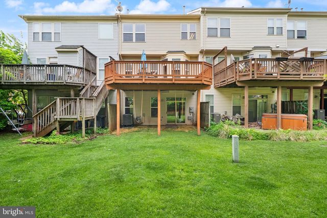 21078 ROAMING SHORES TER, Ashburn, VA 20147