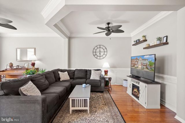 21078 ROAMING SHORES TER, Ashburn, VA 20147