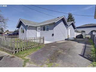 605 MILL St, Kelso, WA 98626