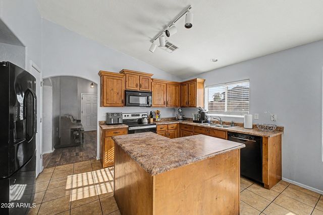 22272 W SHADOW Drive, Buckeye, AZ 85326
