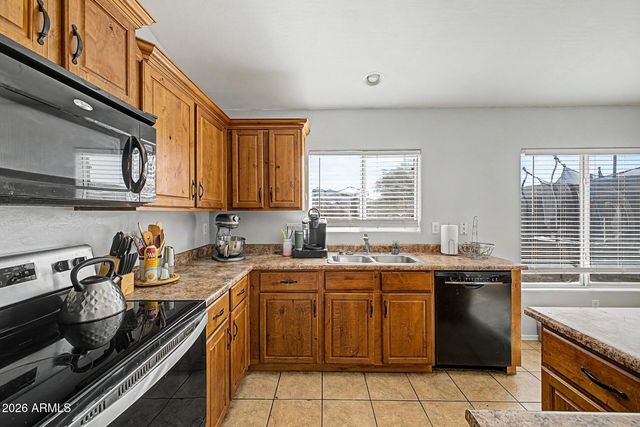 22272 W SHADOW Drive, Buckeye, AZ 85326