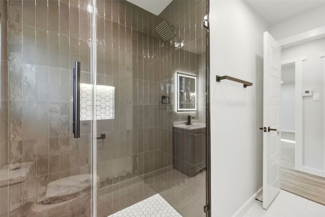 502 Madison Street, Cleburne, TX 76033