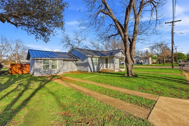 502 Madison Street, Cleburne, TX 76033