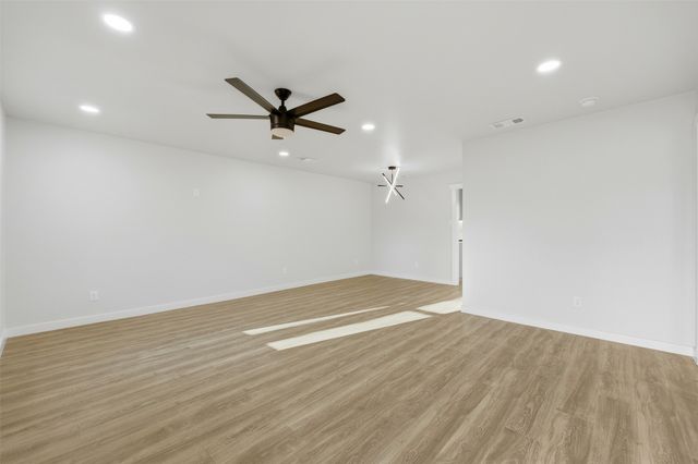 502 Madison Street, Cleburne, TX 76033