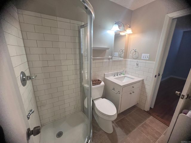 12 Serenity Drive, Little Rock, AR 72205