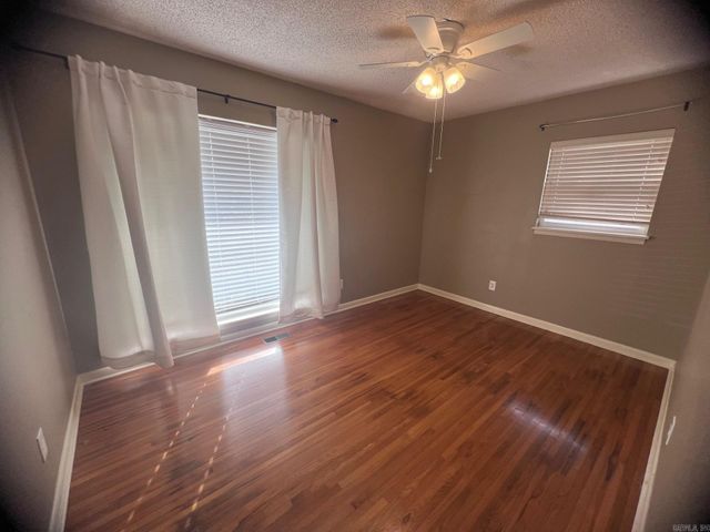 12 Serenity Drive, Little Rock, AR 72205