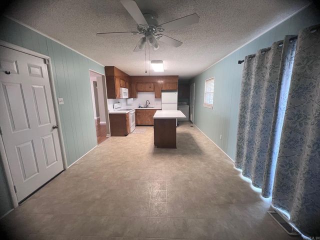 12 Serenity Drive, Little Rock, AR 72205