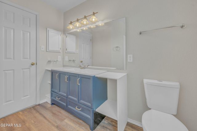 3048 Tierra Nora Drive, El Paso, TX 79938