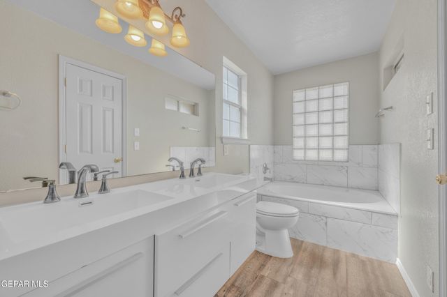 3048 Tierra Nora Drive, El Paso, TX 79938