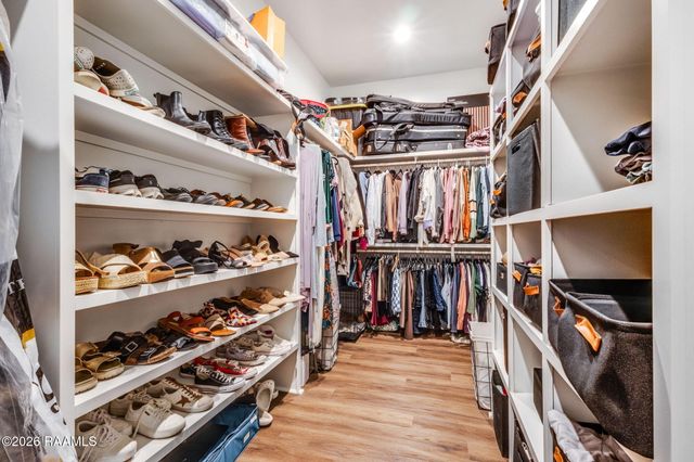 403 Sunshine Rise Drive, Broussard, LA 70518