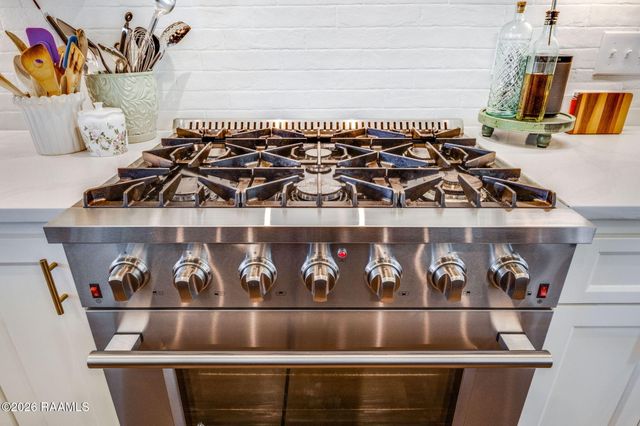 403 Sunshine Rise Drive, Broussard, LA 70518