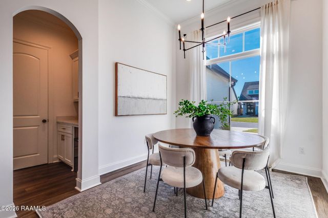 403 Sunshine Rise Drive, Broussard, LA 70518