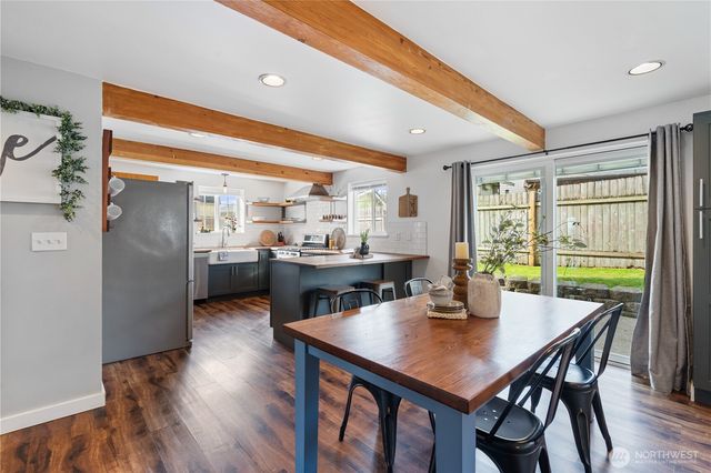 5845 Vista Drive, Ferndale, WA 98248