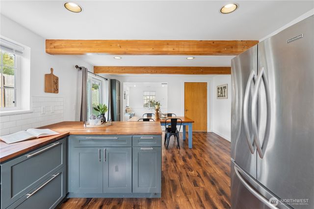 5845 Vista Drive, Ferndale, WA 98248