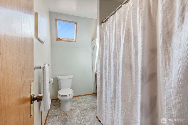 5845 Vista Drive, Ferndale, WA 98248