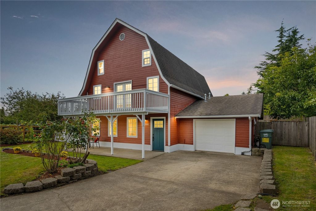 5845 Vista Drive, Ferndale, WA 98248