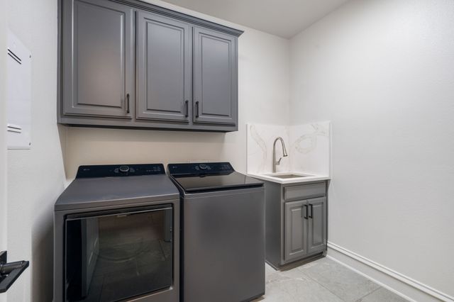 810 Senna Drive, Lantana, TX 76226