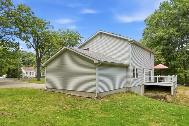 60 Old Prescott Hill Road, Laconia, NH 03246